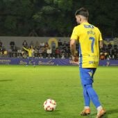 El entrenador del Orihuela CF se muestra "muy contento" por el hat-trick de Pitu ante el Villanovense