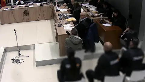 El jurado popular declara culpables a los dos acusados por el asesinato de Guillermo Castillo en Cuzcurrita El jurado popular declara culpables a los dos acusados por el asesinato de Guillermo Castillo en Cuzcurrita