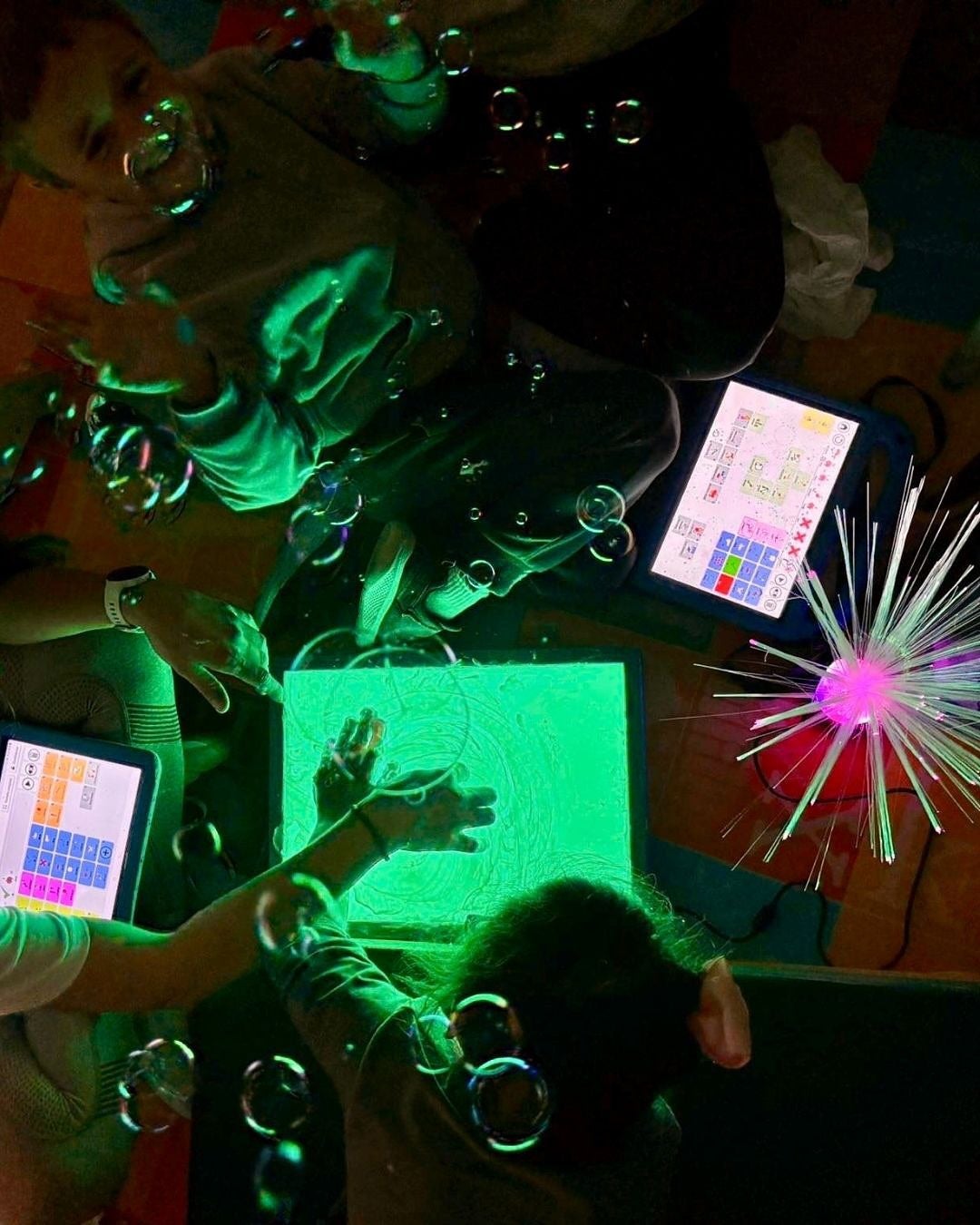 La Fundació Mira'm asiste a niños con autismo tras la DANA: "Necesitan entender qué está pasando" La Fundació Mira'm asiste a niños con autismo tras la DANA: "Necesitan entender qué está pasando"