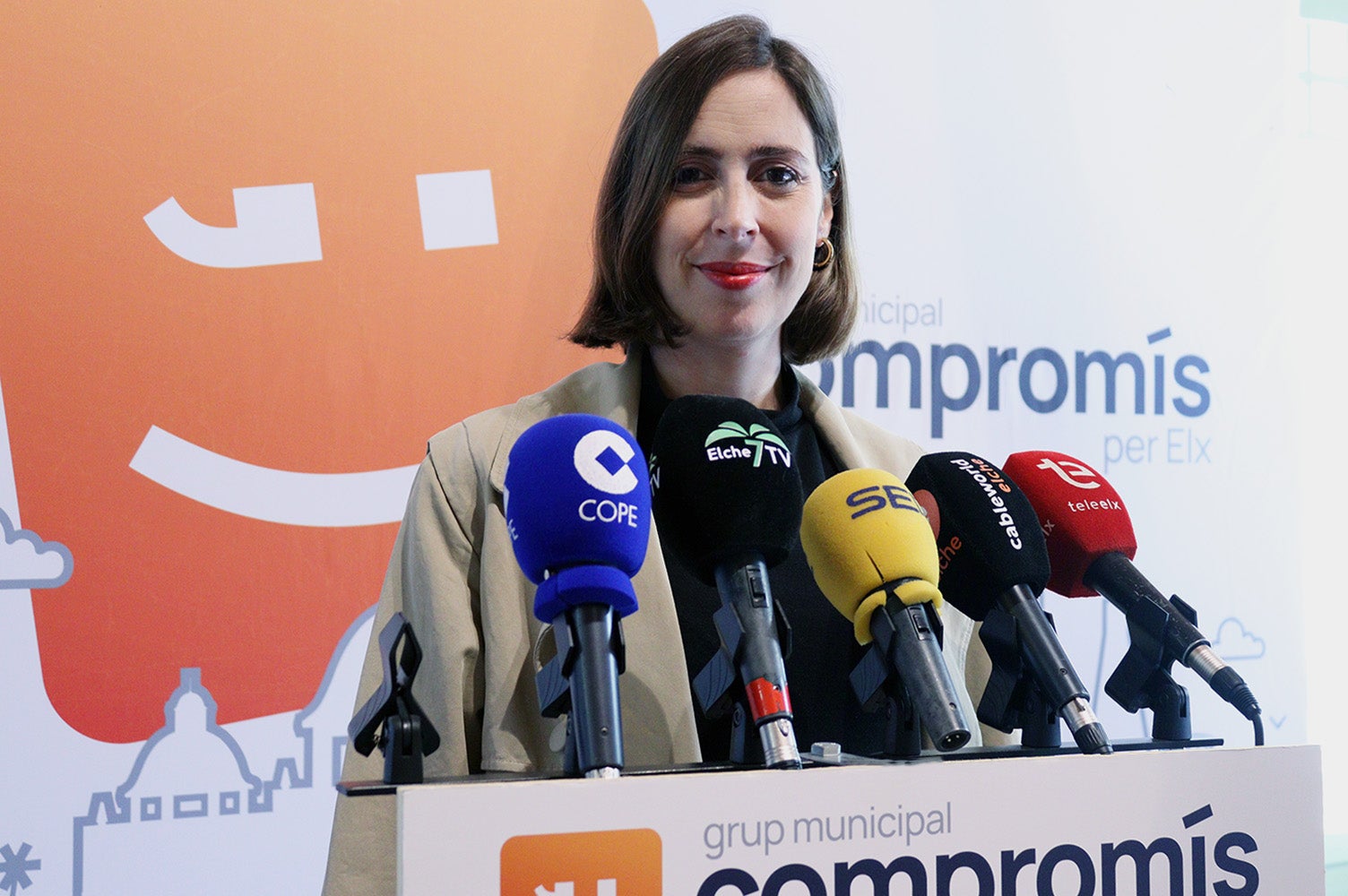 Compromís pide en Elche recursos para recuperar las zonas afectadas por la DANA y que Carlos Mazón dimita Compromís pide en Elche recursos para recuperar las zonas afectadas por la DANA y que Carlos Mazón dimita