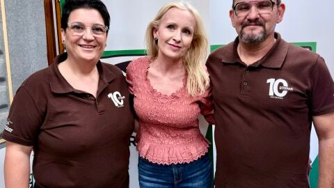 Raquel Avil&eacute;s, Mary Luz Pi&ntilde;eiro (en el centro) y Jos&eacute; Mu&ntilde;oz