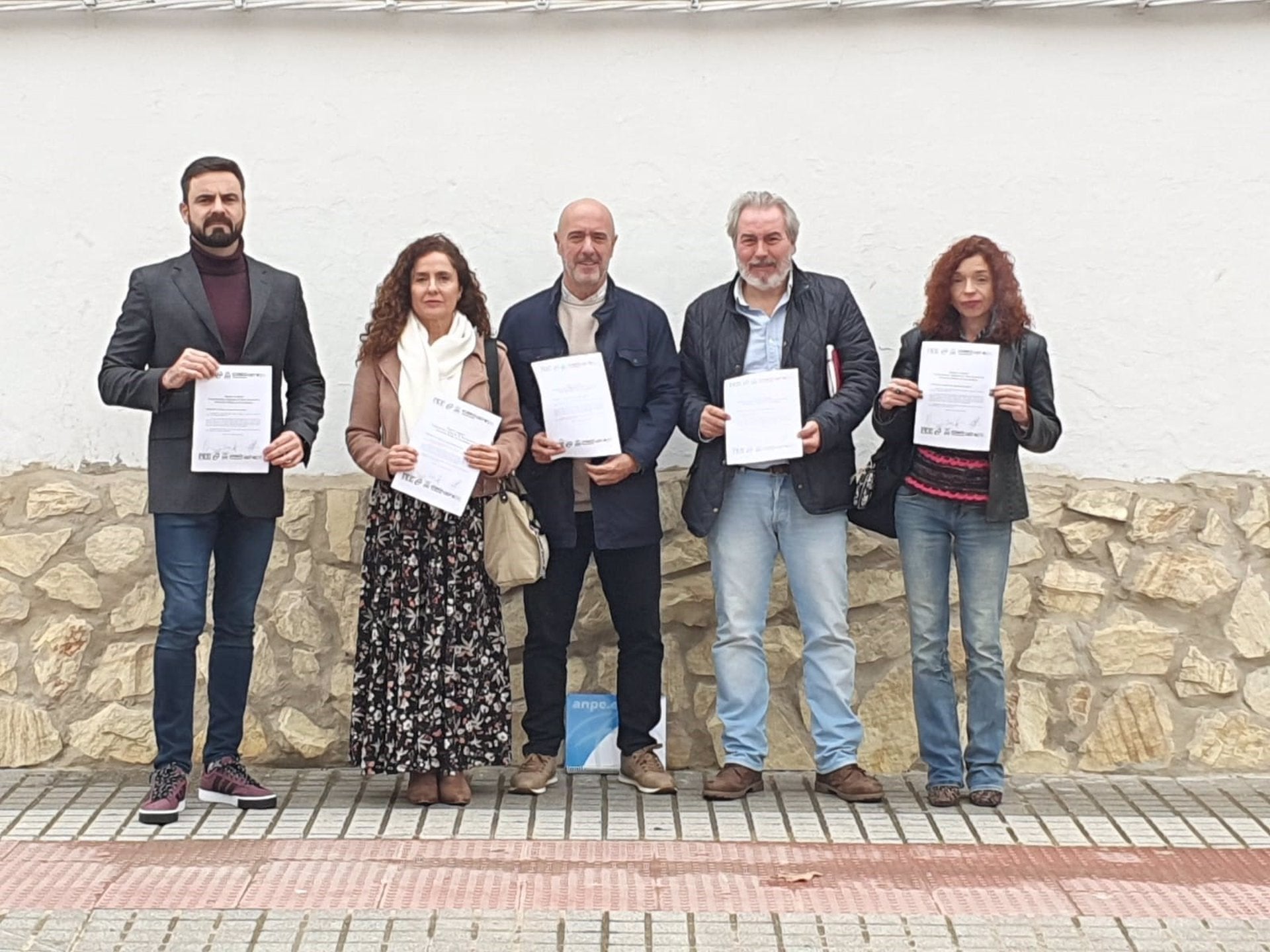 Los sindicatos de la Mesa Sectorial de Educación Pública piden a la Junta una reunión sobre la situación salarial Los sindicatos de la Mesa Sectorial de Educación Pública piden a la Junta una reunión sobre la situación salarial