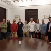 Diputación de Badajoz recibe al primer equipo de operarios de maquinaria desplazados a Valencia por la DANA Diputación de Badajoz recibe al primer equipo de operarios de maquinaria desplazados a Valencia por la DANA