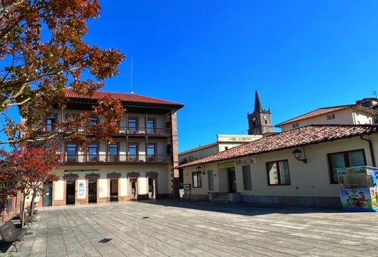 Comillas insta al Gobierno de Cantabria a declarar el municipio como zona tensionada Comillas insta al Gobierno de Cantabria a declarar el municipio como zona tensionada
