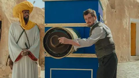 El actor Félix Moati, en un fotograma promocional de 'En la alcoba del sultán' El actor Félix Moati, en un fotograma promocional de 'En la alcoba del sultán'