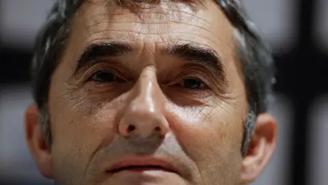 Valverde: "No somos favoritos, veo muy fuerte al Barça" Valverde: "No somos favoritos, veo muy fuerte al Barça"