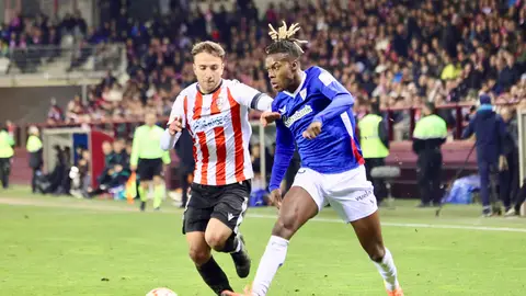 Nico Williams, duda para la Supercopa por una contusión en el tobillo izquierdo Nico Williams, duda para la Supercopa por una contusión en el tobillo izquierdo