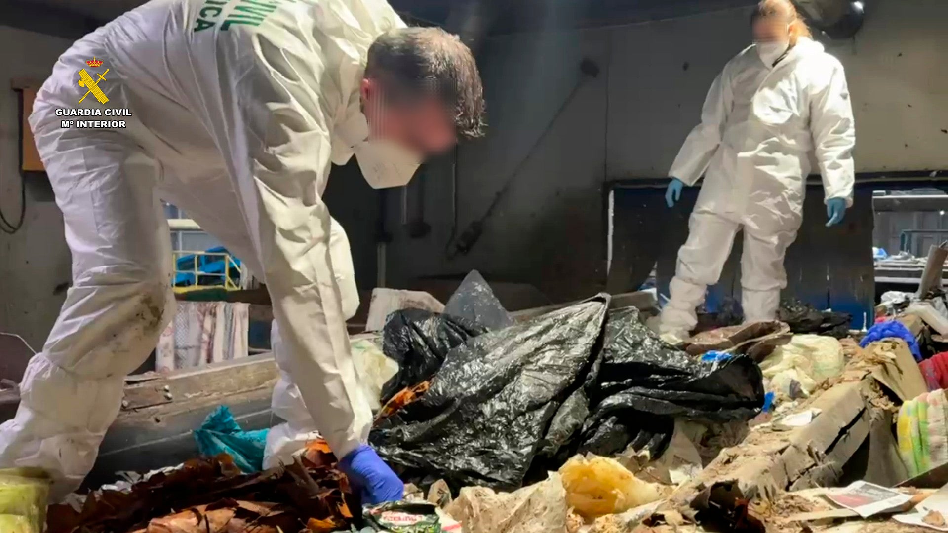 La Guardia Civil solicita la colaboración ciudadana para esclarecer la muerte del bebé hallado en el Ecoparque de Logroño La Guardia Civil solicita la colaboración ciudadana para esclarecer la muerte del bebé hallado en el Ecoparque de Logroño