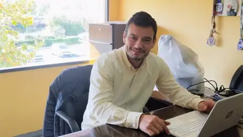 Un estudio de la UEx ensaya un nuevo método de lucha contra el virus de la mixomatosis en el conejo silvestre Un estudio de la UEx ensaya un nuevo método de lucha contra el virus de la mixomatosis en el conejo silvestre