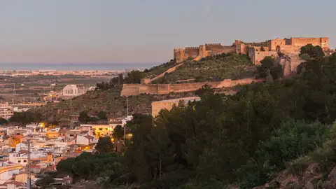 Castillo de Sagunto al atardecer Castillo de Sagunto al atardecer