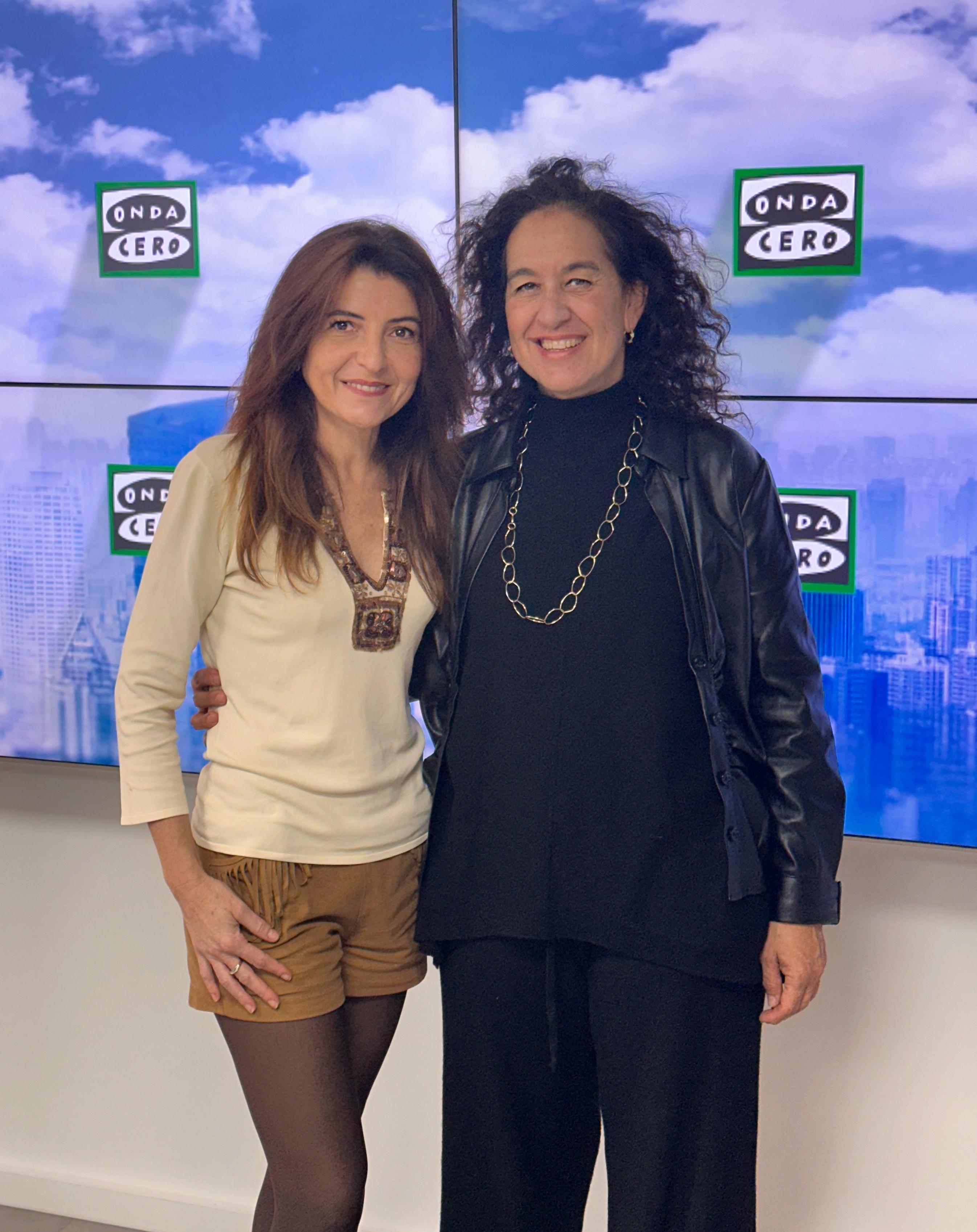 MICROSCOPI EN FEMENÍ,Montserrat Rigall MICROSCOPI EN FEMENÍ,Montserrat Rigall