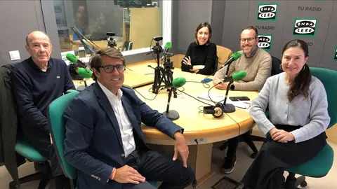 La Tertulia de los jueves en Más de uno Elche La Tertulia de los jueves en Más de uno Elche