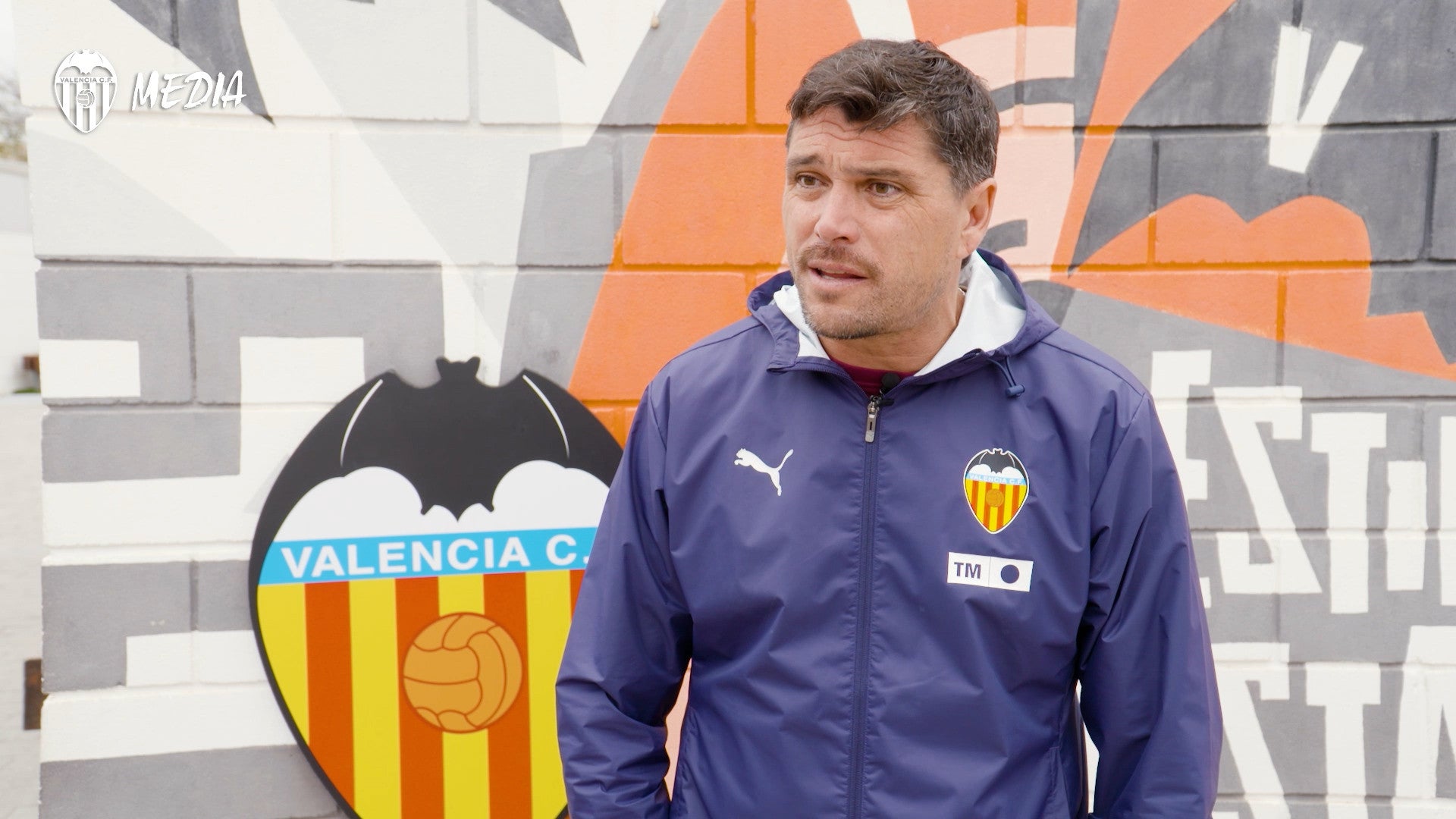 Ellas Juegan con Cristian Toro: "La situación es complicada pero veo al grupo implicado; el primer objetivo es reenganchar a la gente" Ellas Juegan con Cristian Toro: "La situación es complicada pero veo al grupo implicado; el primer objetivo es reenganchar a la gente"