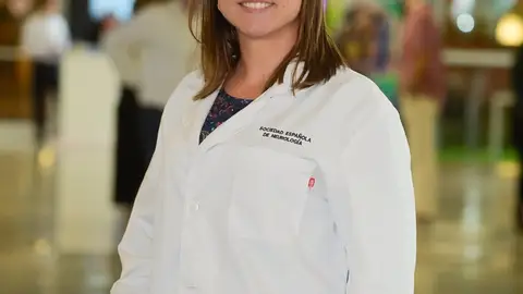 La neuróloga extremeña Ana María Domínguez Mayoral será la nueva coordinadora en la Sociedad Española de Neurología La neuróloga extremeña Ana María Domínguez Mayoral será la nueva coordinadora en la Sociedad Española de Neurología