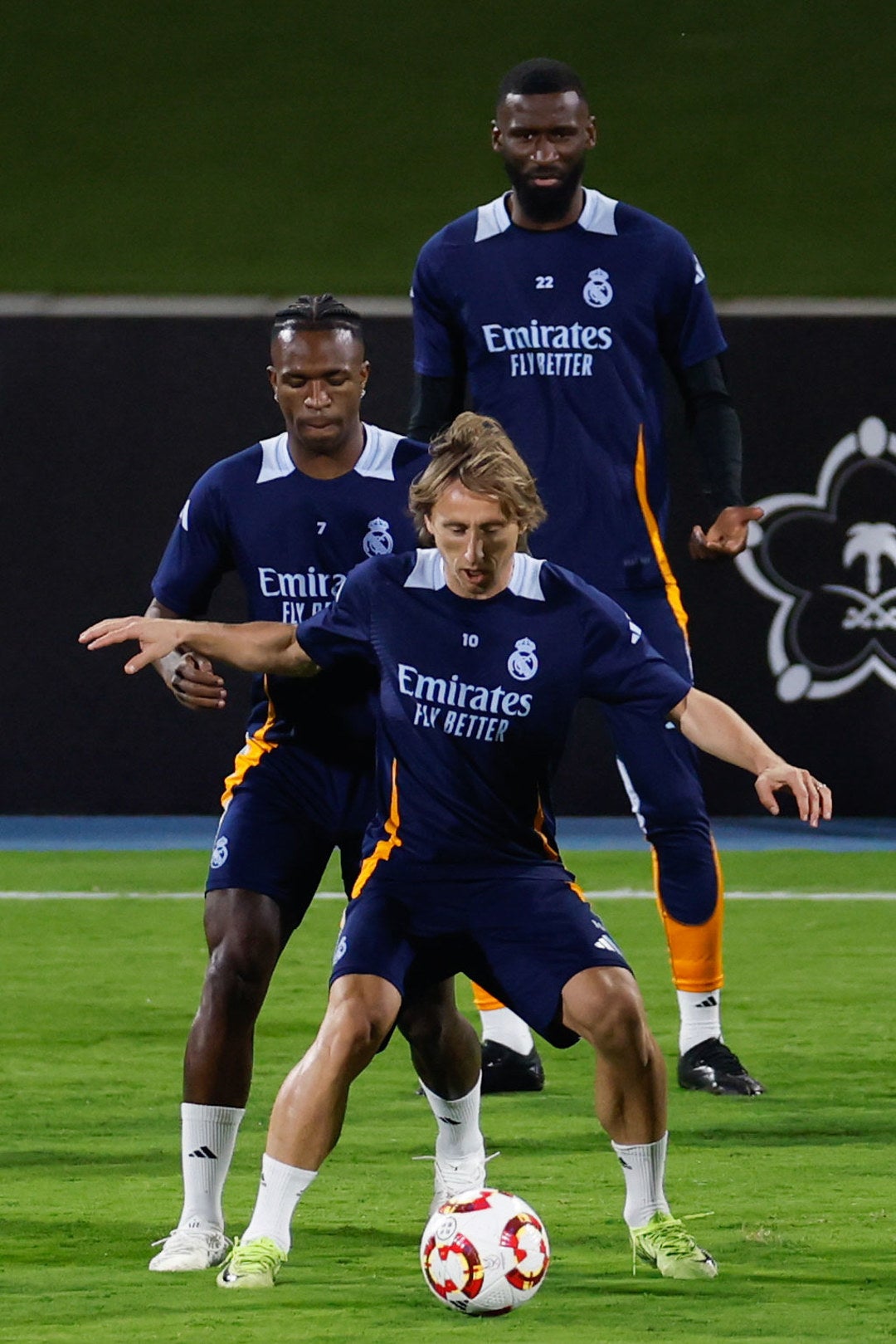 Modric, baja ante el Mallorca en la Supercopa por un proceso vírico Modric, baja ante el Mallorca en la Supercopa por un proceso vírico