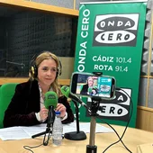 La presidenta de la Diputación de Cádiz en el estudio de Onda Cero La presidenta de la Diputación de Cádiz en el estudio de Onda Cero