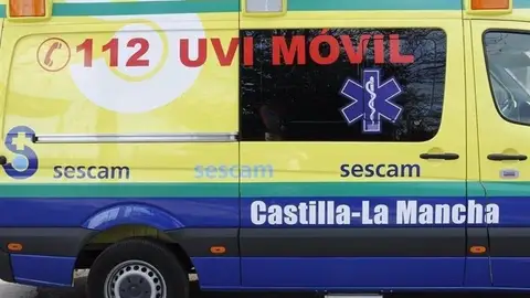 Una ambulancia del SESCAM Una ambulancia del SESCAM