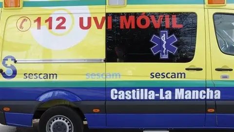 Una ambulancia del SESCAM Una ambulancia del SESCAM