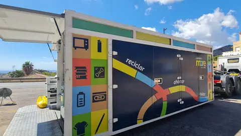 La Vila y Finestrat modifican y amplían los horarios de los ecoparques móviles del Consorci Mare La Vila y Finestrat modifican y amplían los horarios de los ecoparques móviles del Consorci Mare