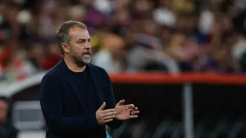 Flick: "La cautelar nos ha dado un empujón antes del partido" Flick: "La cautelar nos ha dado un empujón antes del partido"