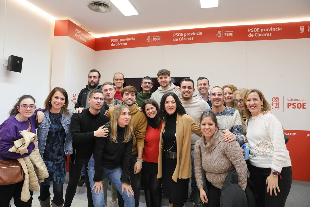 Esther Gutiérrez dice "No es No" a pactar unos presupuestos en Extremadura con el gobierno de María Guardiola Esther Gutiérrez dice "No es No" a pactar unos presupuestos en Extremadura con el gobierno de María Guardiola