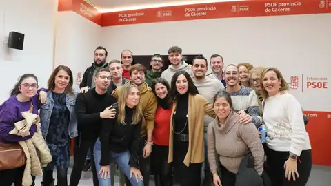 Esther Gutiérrez dice "No es No" a pactar unos presupuestos en Extremadura con el gobierno de María Guardiola Esther Gutiérrez dice "No es No" a pactar unos presupuestos en Extremadura con el gobierno de María Guardiola