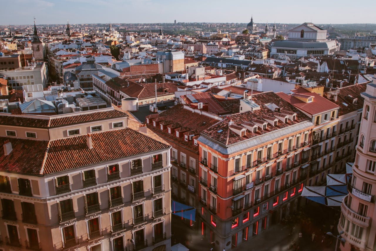 La dificultad para acceder a una vivienda, nuevo campo de la batalla política en España La dificultad para acceder a una vivienda, nuevo campo de la batalla política en España