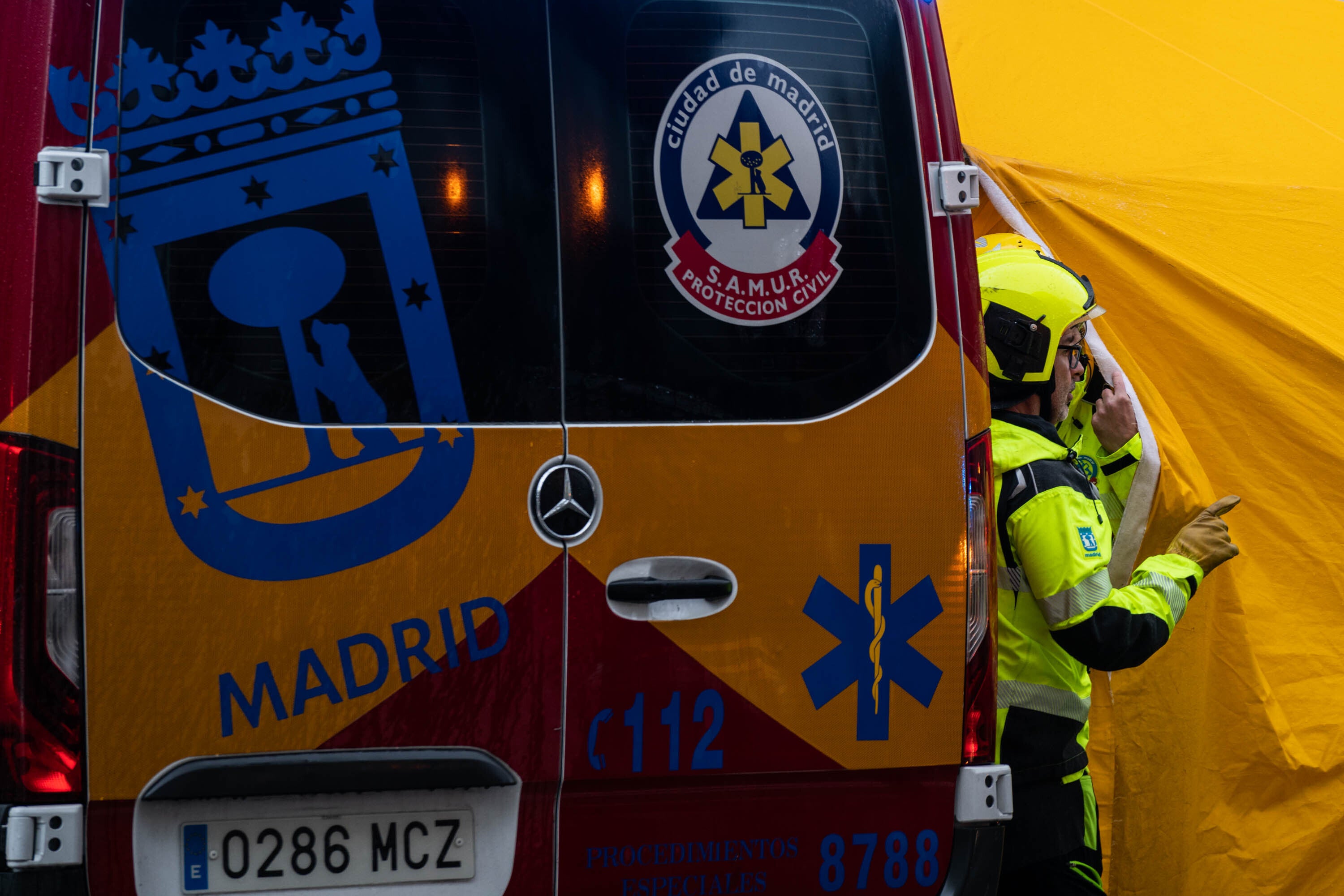 Muere una niña de 3 años tras ser atropellada en un paso de peatones en Madrid Muere una niña de 3 años tras ser atropellada en un paso de peatones en Madrid