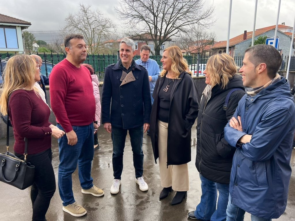 Pablo Zuloaga se siente "ilusionado" y "respaldado" por Pedro Sánchez Pablo Zuloaga se siente "ilusionado" y "respaldado" por Pedro Sánchez