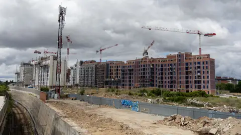 Bloques de viviendas en construcción en Madrid. Bloques de viviendas en construcción en Madrid.