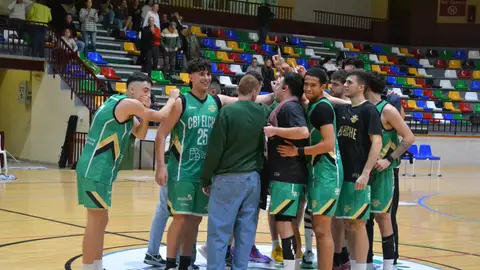 El CBI Elche celebra el triunfo ante Carolinas en el Esperanza Lag. El CBI Elche celebra el triunfo ante Carolinas en el Esperanza Lag.