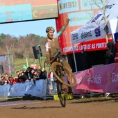 Felipe Orts hace historia y bate el récord de títulos nacionales consecutivos con su séptimo triunfo como Campeón de España Felipe Orts hace historia y bate el récord de títulos nacionales consecutivos con su séptimo triunfo como Campeón de España