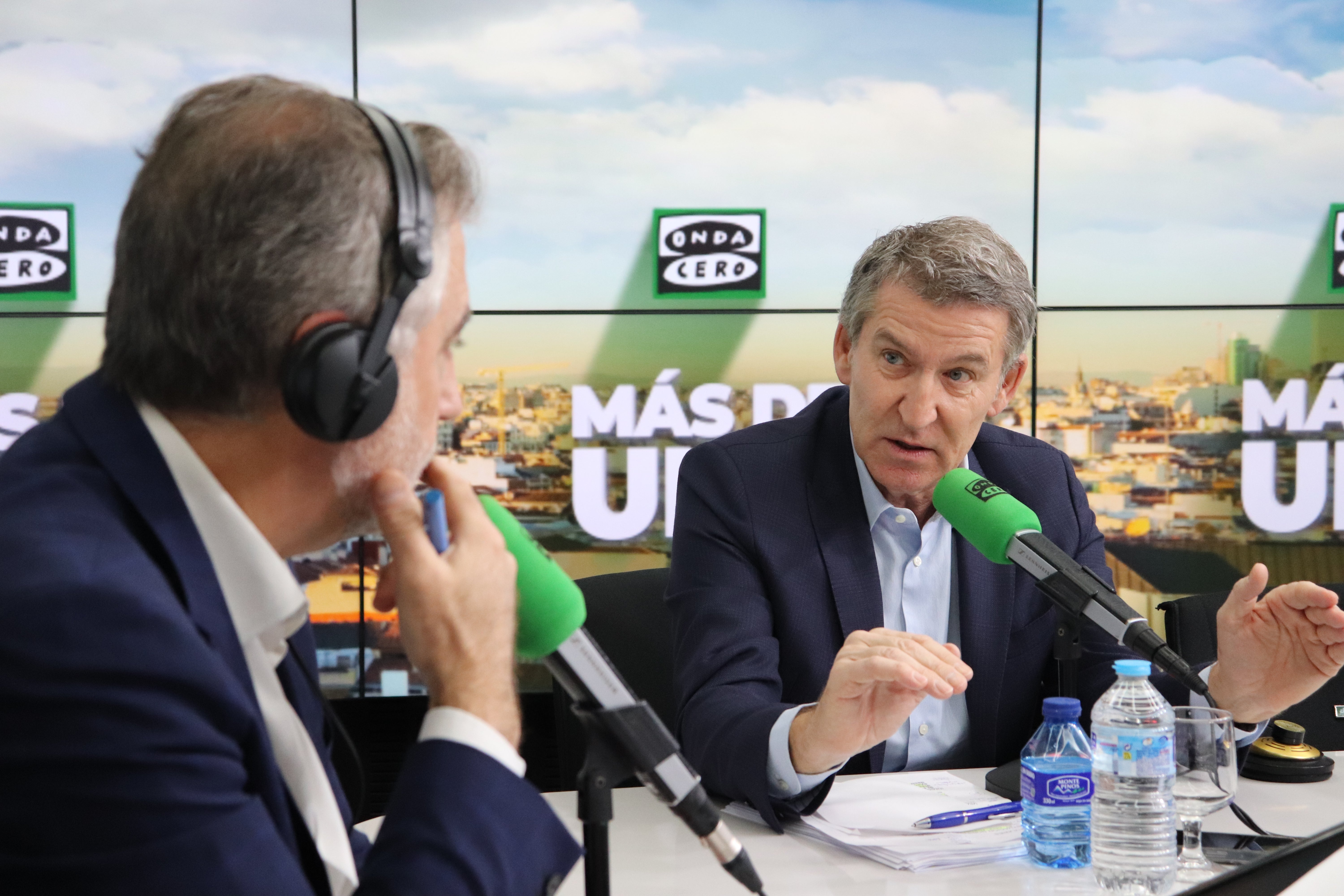 Feijóo, tajante sobre la 'ley Begoña' de Sánchez: "Es una medida propia del régimen de Franco" Feijóo, tajante sobre la 'ley Begoña' de Sánchez: "Es una medida propia del régimen de Franco"
