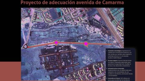 Cartel del proyecto de adecuaci&oacute;n de la avenida de Camarma