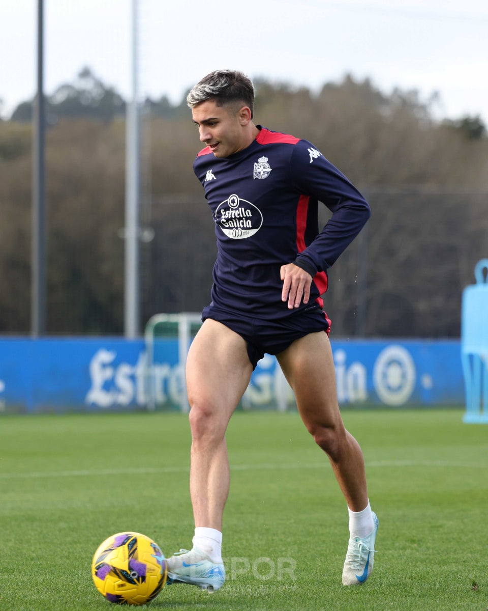 El Chelsea viene a por Yeremay sabiendo que el Deportivo no baja un euro de los 20 millones de cláusula El Chelsea viene a por Yeremay sabiendo que el Deportivo no baja un euro de los 20 millones de cláusula