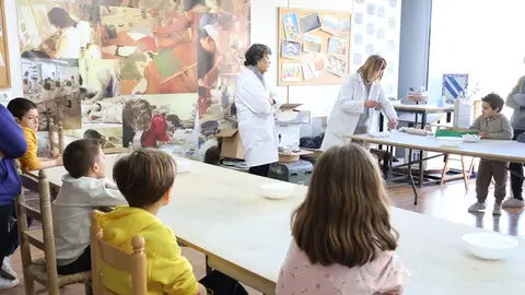 Taller Dissabte de ceràmica en Onda. Taller Dissabte de ceràmica en Onda.