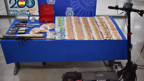 Dos detenidos como presuntos responsables de un negocio de 'telecoca' en Plasencia Dos detenidos como presuntos responsables de un negocio de 'telecoca' en Plasencia