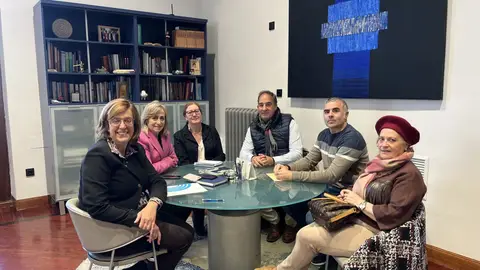 Hornillos da a conocer a la Diputación su proyecto de las Minas de Yeso .