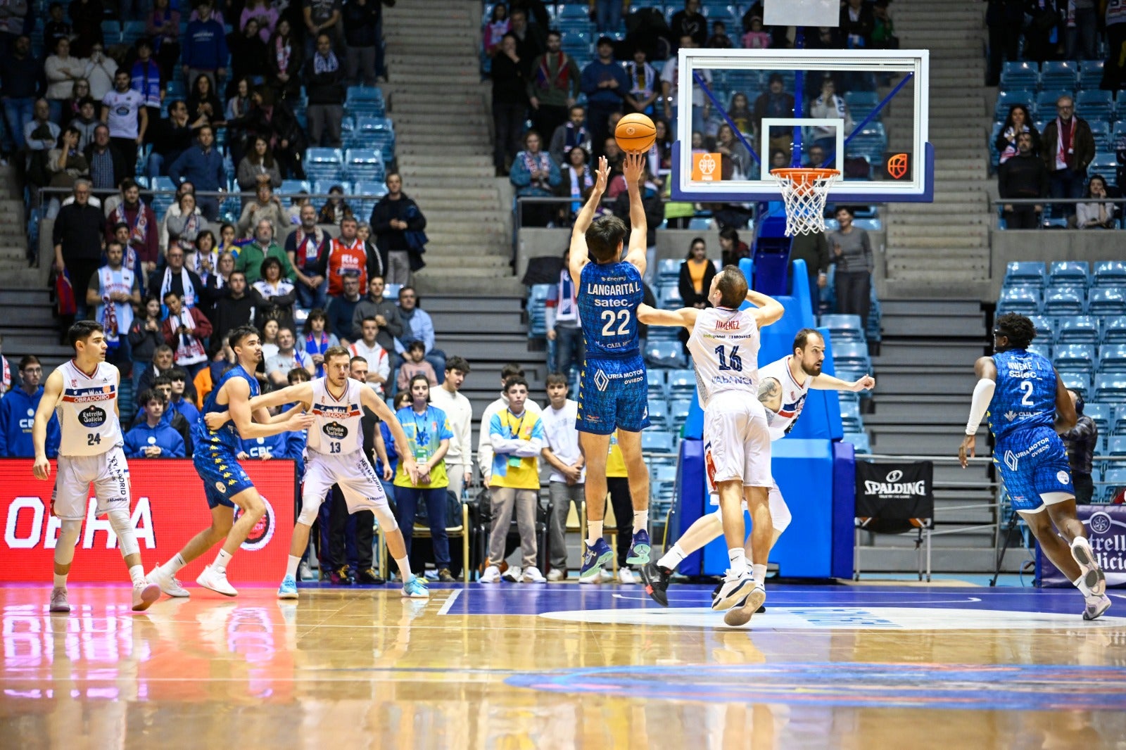 El Alimerka no puede con Obradoiro El Alimerka no puede con Obradoiro