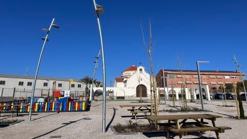 Nuevo jardín creado junto a la ermita de San Crispín de Elche. 