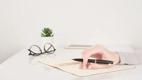 El SES destina 3,7 millones al suministro de medicamentos de uso hospitalario para esclerosis múltiple y VIH El SES destina 3,7 millones al suministro de medicamentos de uso hospitalario para esclerosis múltiple y VIH