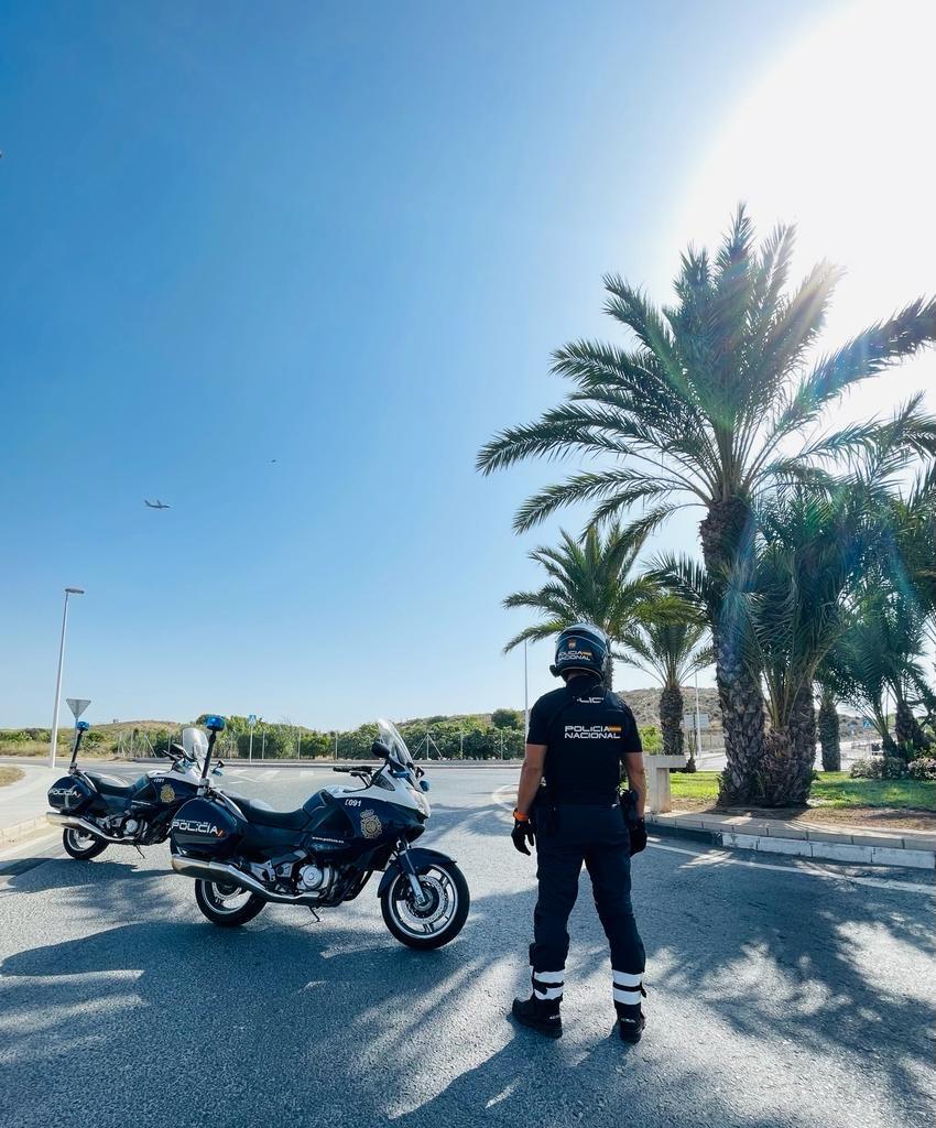 Detenido en Elche poco después de ser sorprendido tratando de robar en una casa de campo de la partida Altabix Detenido en Elche poco después de ser sorprendido tratando de robar en una casa de campo de la partida Altabix