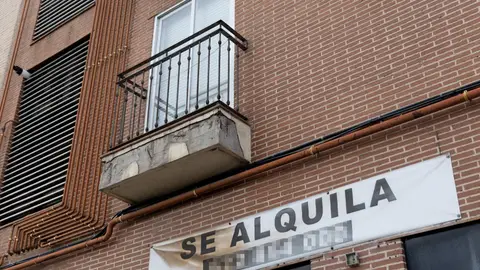 Facua critica los planes de vivienda de Sánchez: "Las exenciones favorecen el rentismo" Facua critica los planes de vivienda de Sánchez: "Las exenciones favorecen el rentismo"