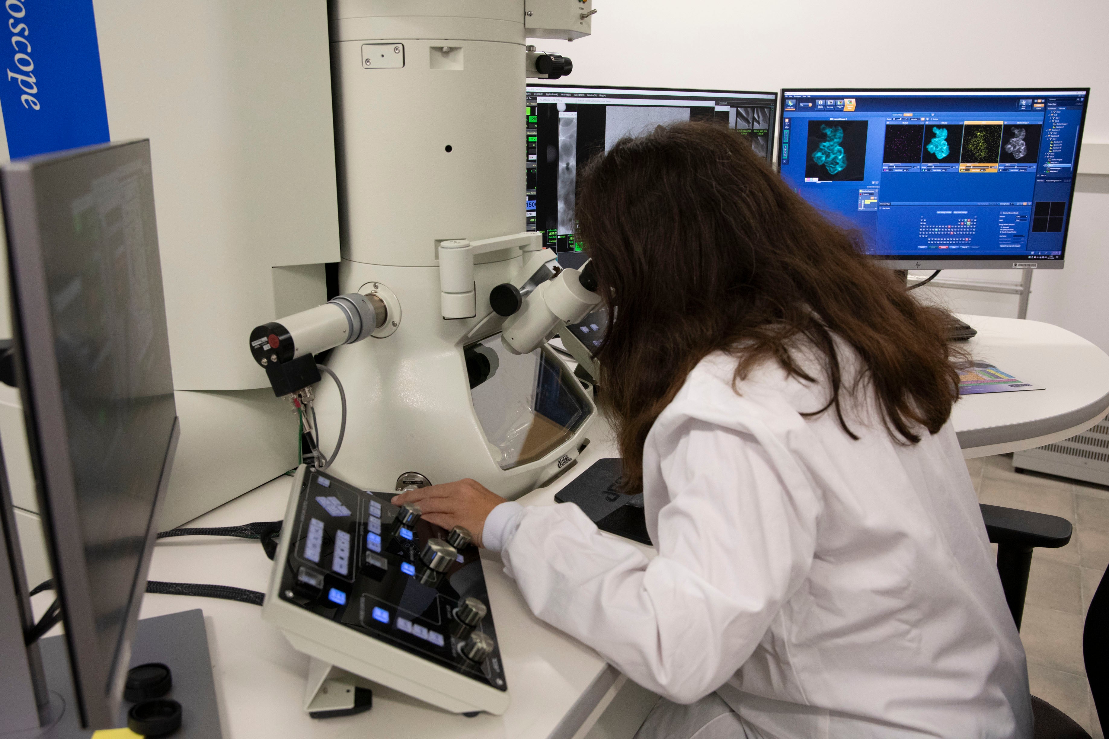 L'UJI aconsegueix més de 6 milions d'euros en convocatòries competitives per a projectes de R+D+I i equipament científic L'UJI aconsegueix més de 6 milions d'euros en convocatòries competitives per a projectes de R+D+I i equipament científic