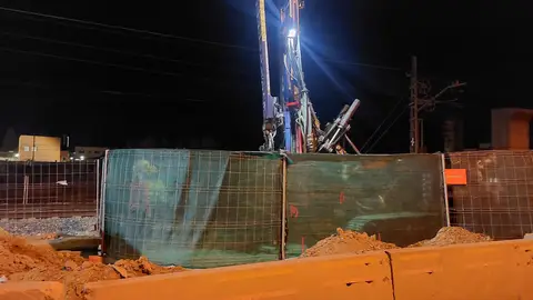 Obras de ADIF en el Camino Viejo de Husillos .