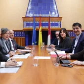 Reunión entre representantes del Ministerio y Junta Reunión entre representantes del Ministerio y Junta