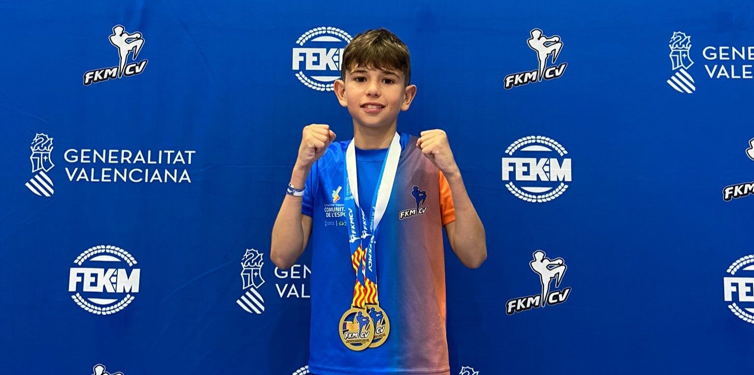 El campeón de España y campeón mundial David Dianov recibe el 'FORTIUS' al deportista base El campeón de España y campeón mundial David Dianov recibe el 'FORTIUS' al deportista base