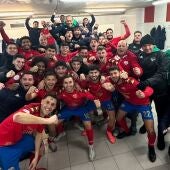 El Atlético Saguntino celebra su victoria frente al Villarreal C (3-2)
