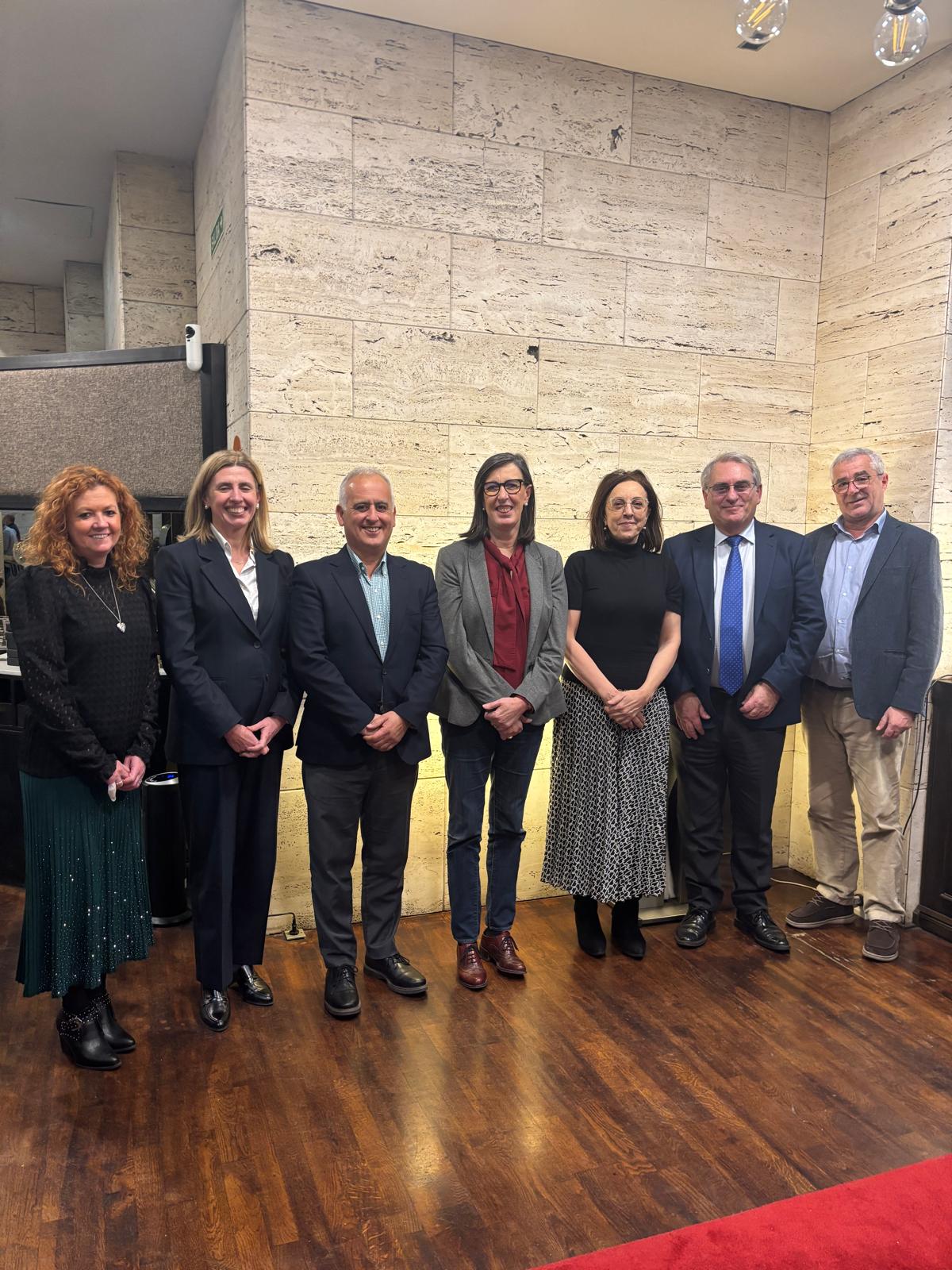 La cooperativa agroalimentaria Kikiricoop, premio Luz Verde de Onda Cero Asturias La cooperativa agroalimentaria Kikiricoop, premio Luz Verde de Onda Cero Asturias