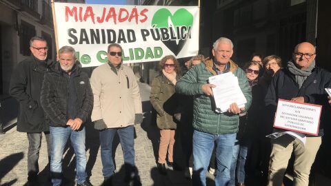 La plataforma Extremadura por la Sanidad P&uacute;blica de Miajadas pide a la Junta reducir unas listas de espera "inasumibles"